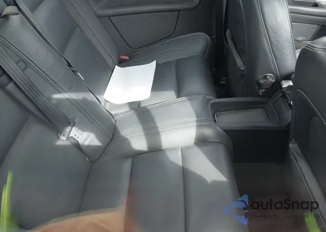 2011 Volvo C70 T5 from USA, damaged, VIN YV1672MC2BJ108973